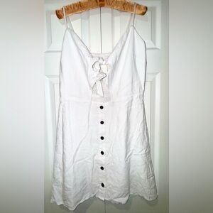 Lost + Wander White Knot Front Dress Size Large. VGUC